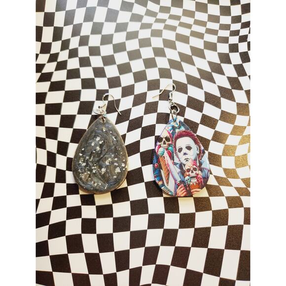 Handmade Unique Horror lover dangle large earrings. - Picture 4 of 4